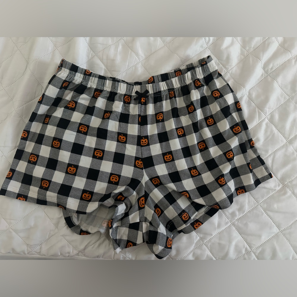 Plaid Halloween Pumpkin Shorts